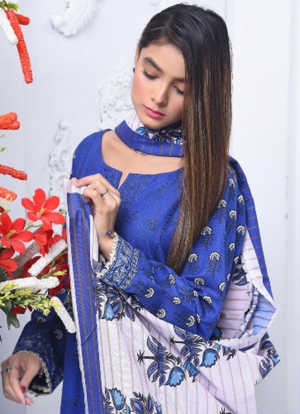 Ripple Collection Unstitched 3 Piece - Printed Embriodered Khaddar Suit