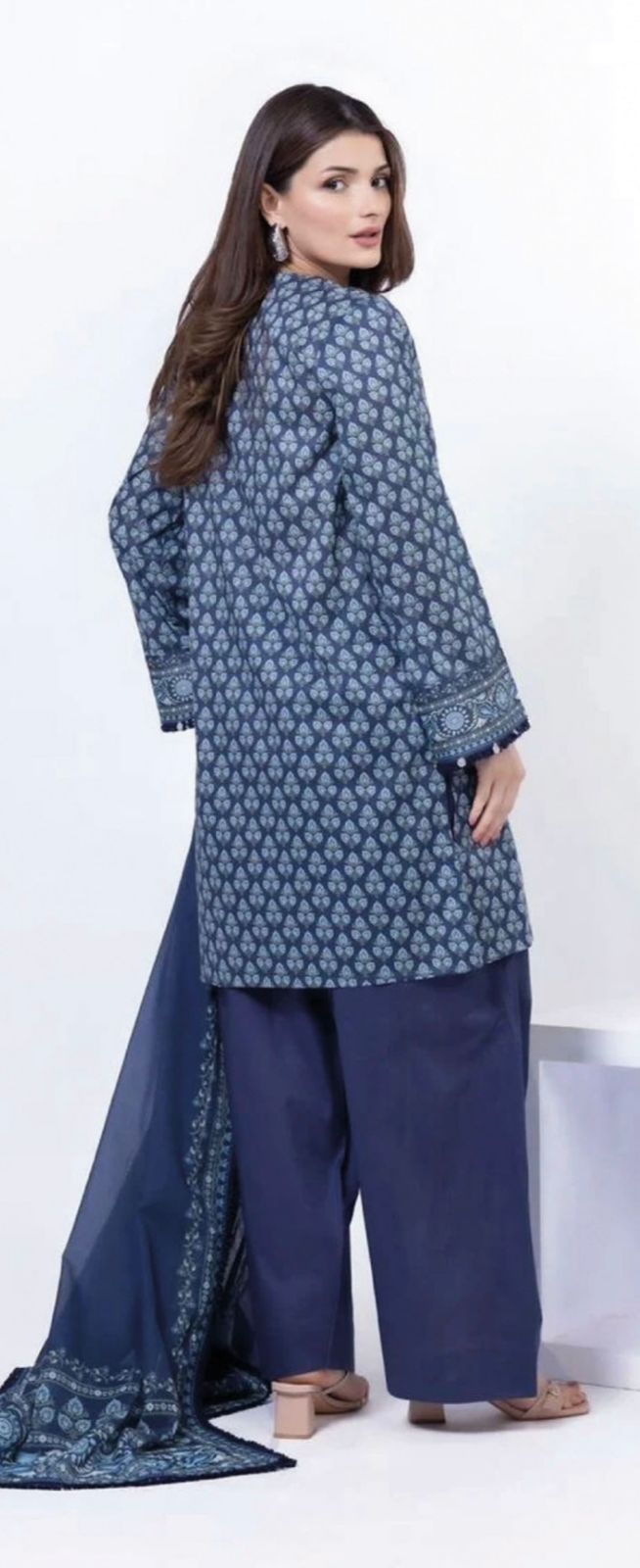 Khaadi Unstitched 3 Piece - Printed Khaddar Suit