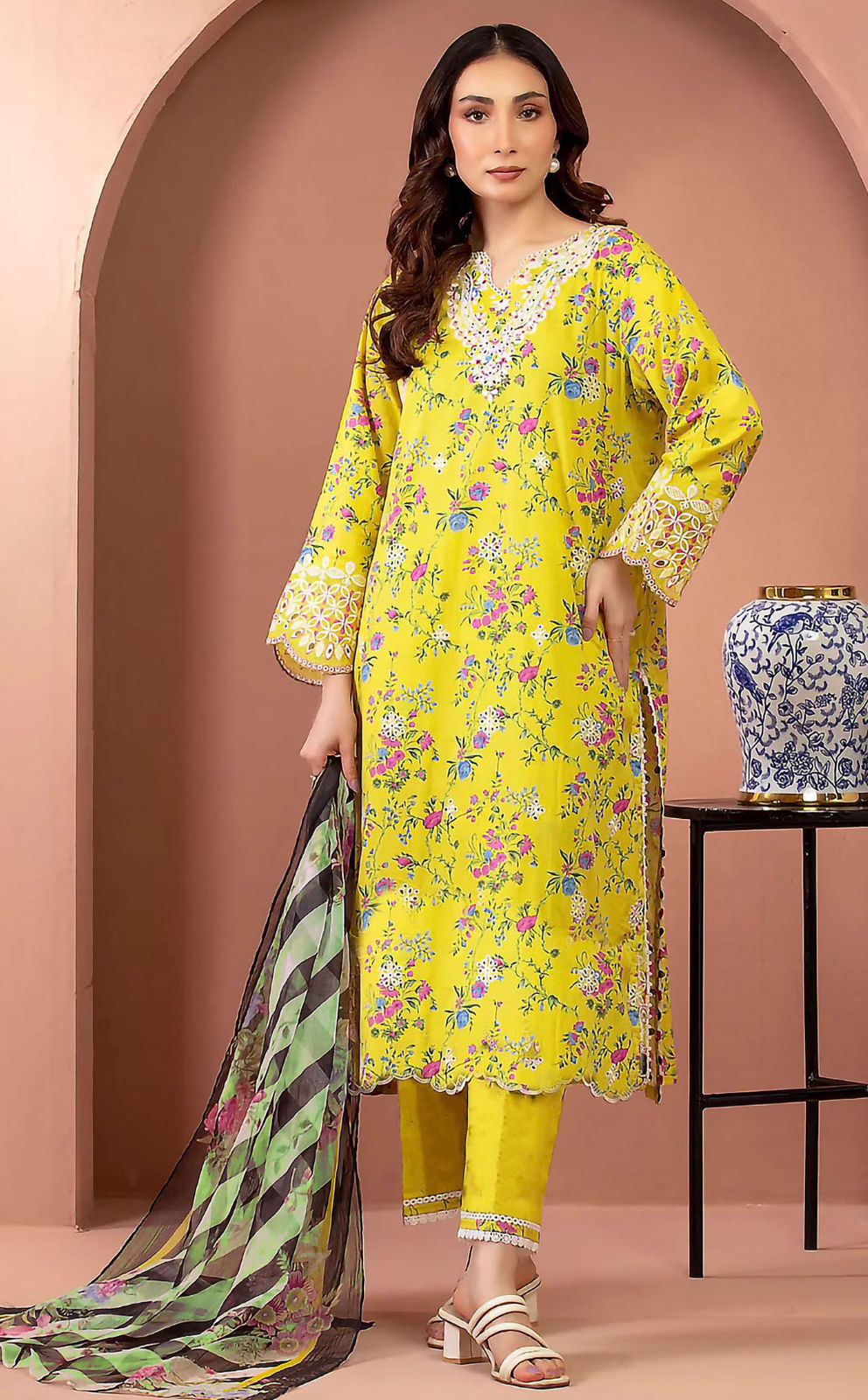 Edenrobe Unstitched 3 Piece - Printed Executive Linen Suit