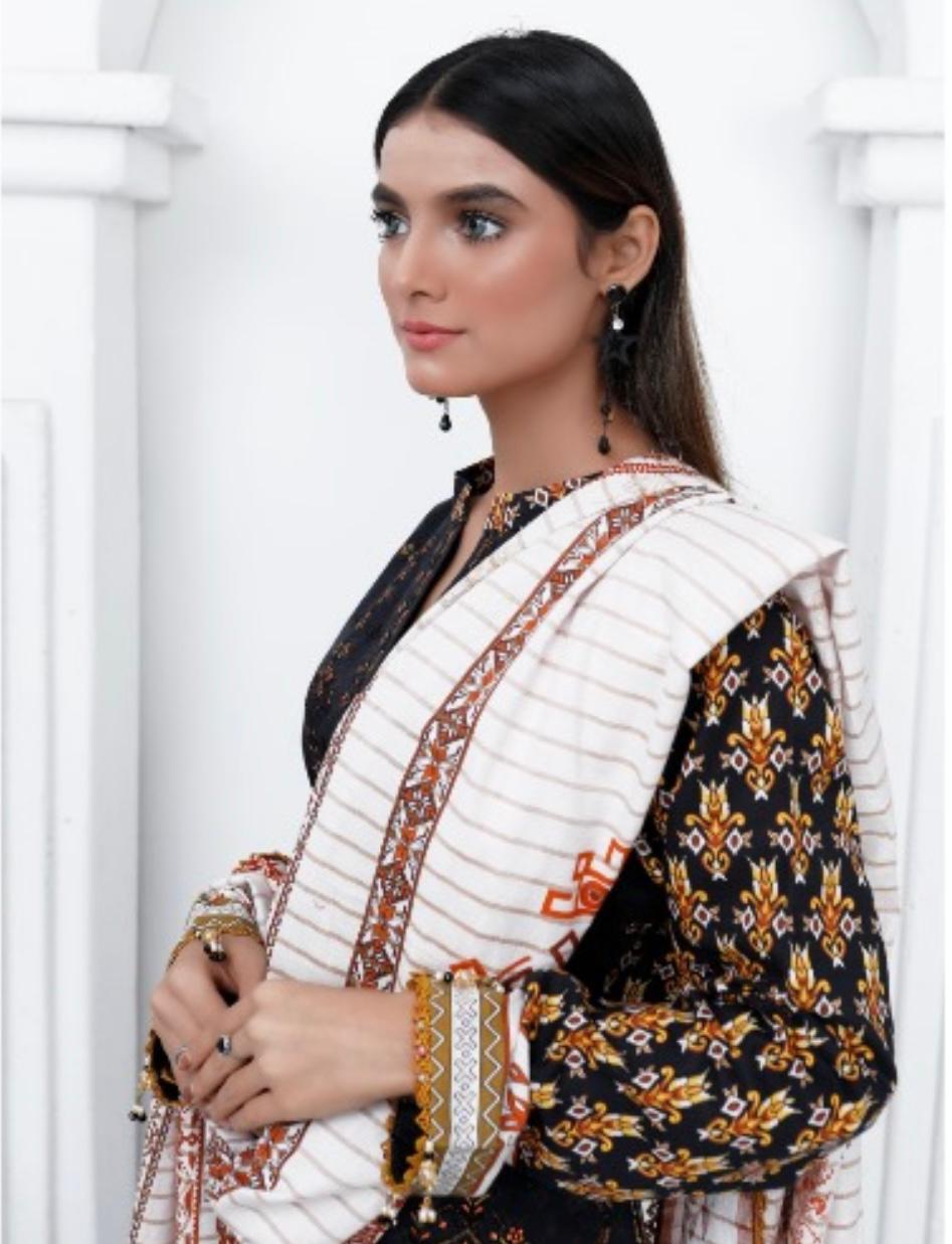 Ripple Collection Unstitched 3 Piece - Printed Embriodered Khaddar Suit