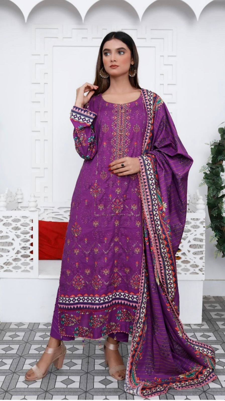 Ripple Collection Unstitched 3 Piece - Printed Embriodered Khaddar Suit