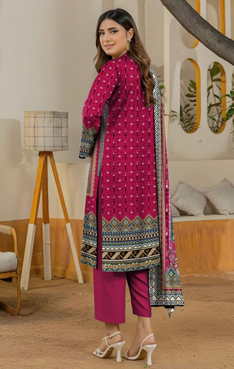 Bareeza Unstitched 3 Piece - Printed Fancy Khaddar Suit