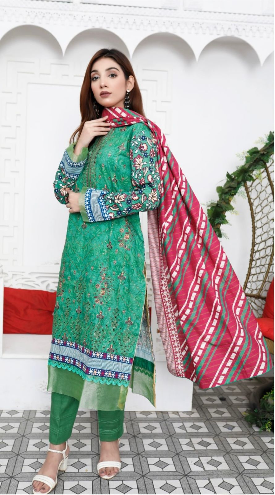 Ripple Collection Unstitched 3 Piece - Printed Embriodered Khaddar Suit
