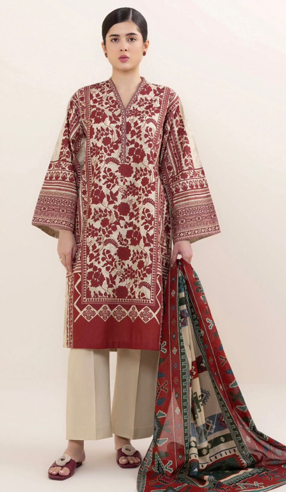 Sapphire Unstitched 3 Piece - Printed Khaddar Suit