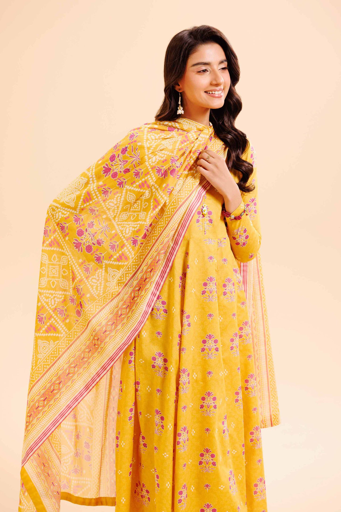 Nishat Unstitched 3 Piece | Printed Loose Fabric