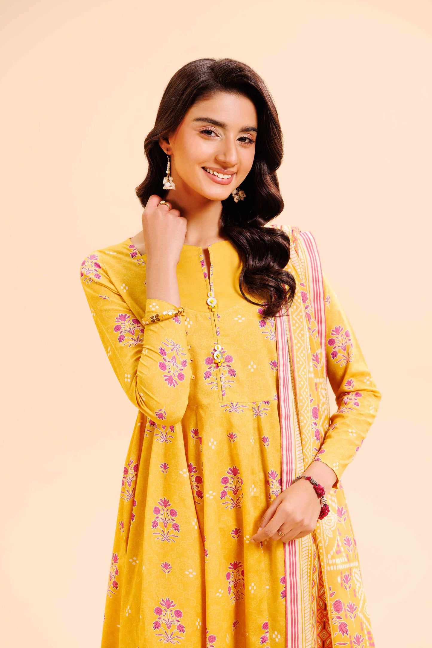 Nishat Unstitched 3 Piece | Printed Loose Fabric